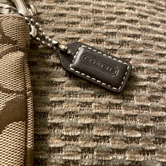 Coach Wristlet Tan & Brown 6” x 4” - Picture 4 of 5